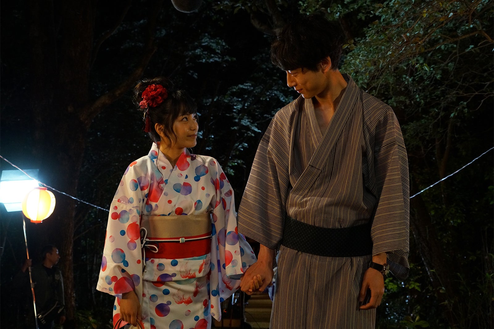miwa＆坂口健太郎、浴衣デート！（C）「君と100回目の恋」製作委員会