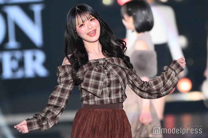 心花りり(C)モデルプレス