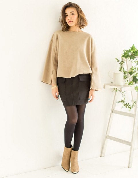 起毛ワイドスリーブスリットトップス「Re:EDIT by GALSTAR」2,498円（税込）／画像提供：Re:EDIT by GALSTAR