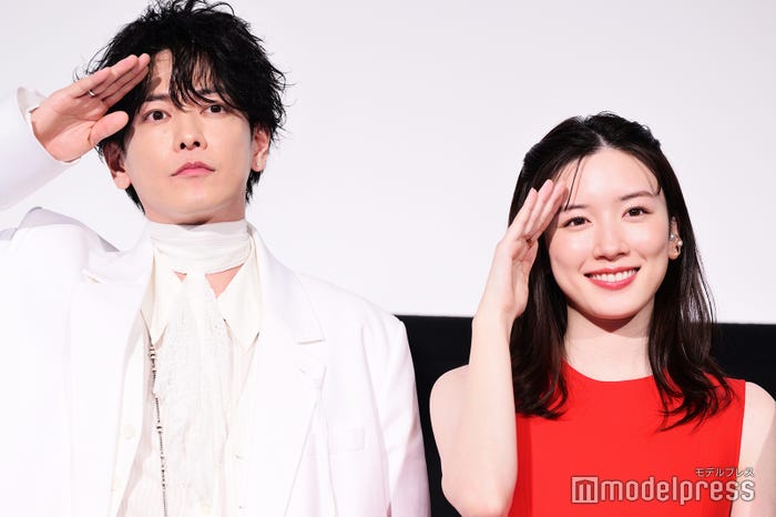 佐藤健、永野芽郁(C)モデルプレス