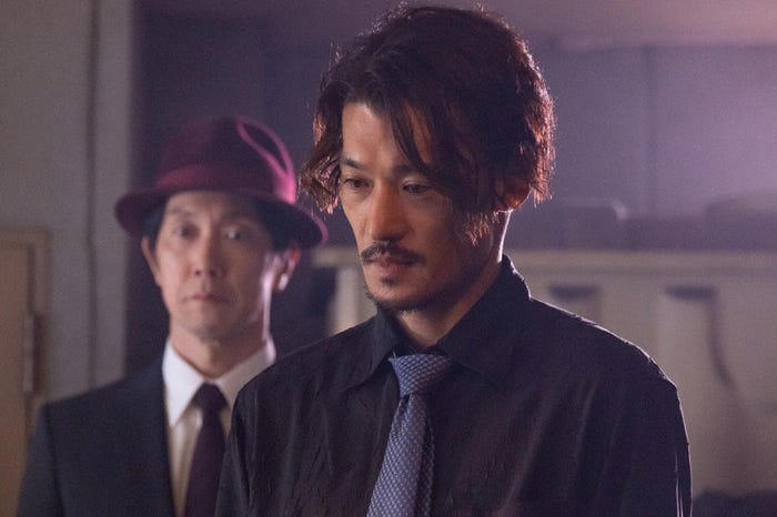 佐々木蔵之介、淵上泰史「マイホームヒーロー」第8話より(C)山川直輝・朝基まさし/講談社/ドラマ「マイホームヒーロー」製作委員会・MBS