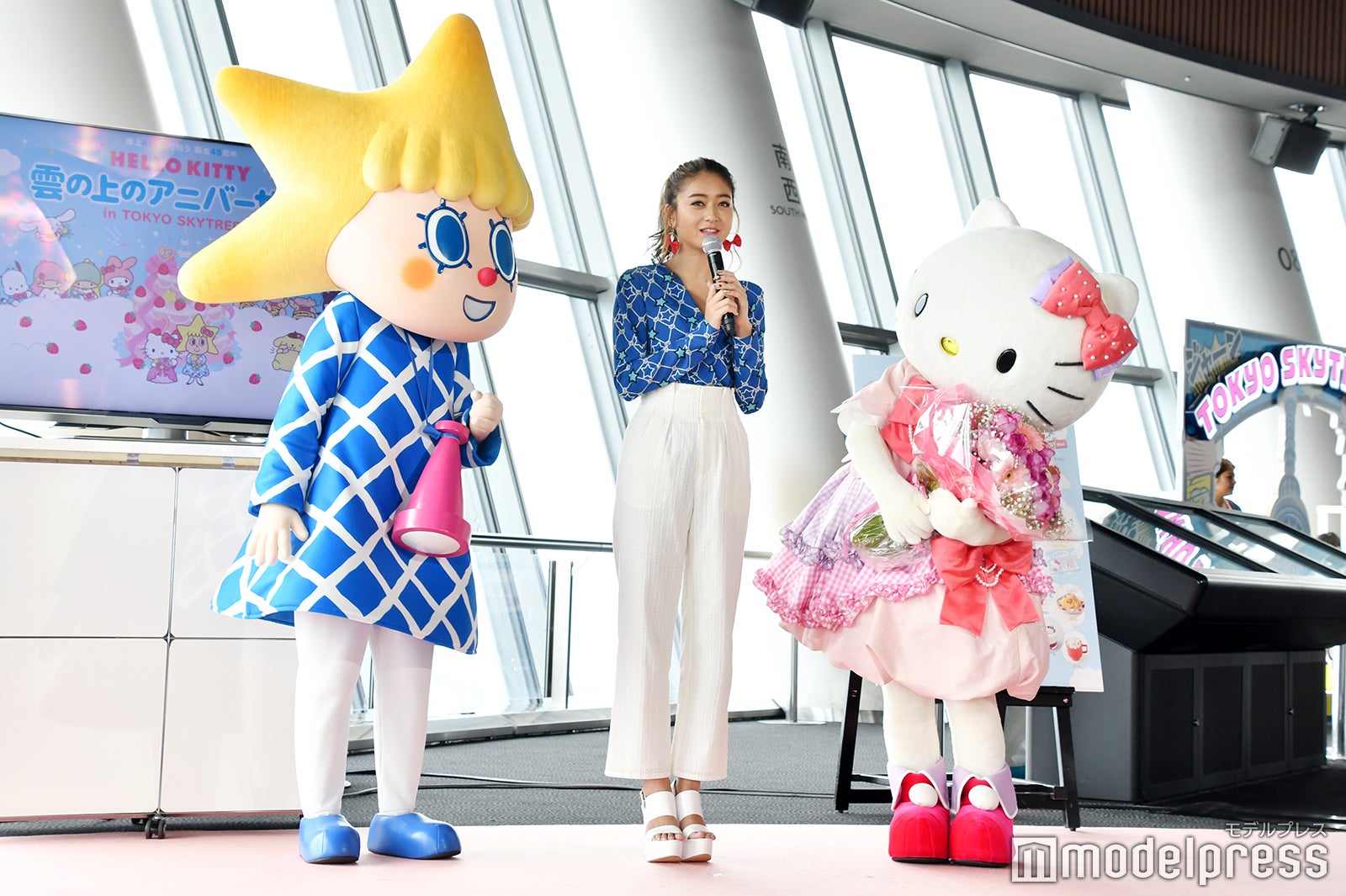 （中央）みちょぱ（C）モデルプレス