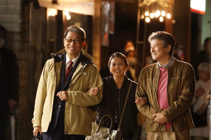 中井貴一、小泉今日子、三浦友和「続・続・最後から二番目の恋」第8話(C)フジテレビ