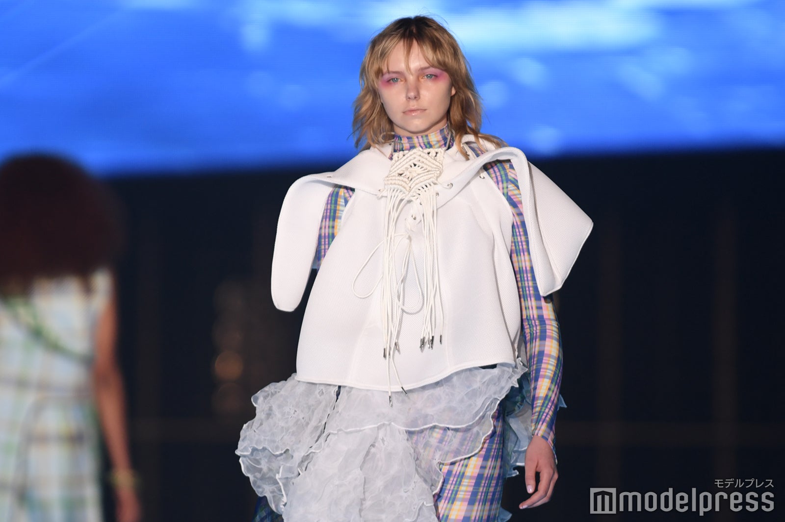 （C）モデルプレス