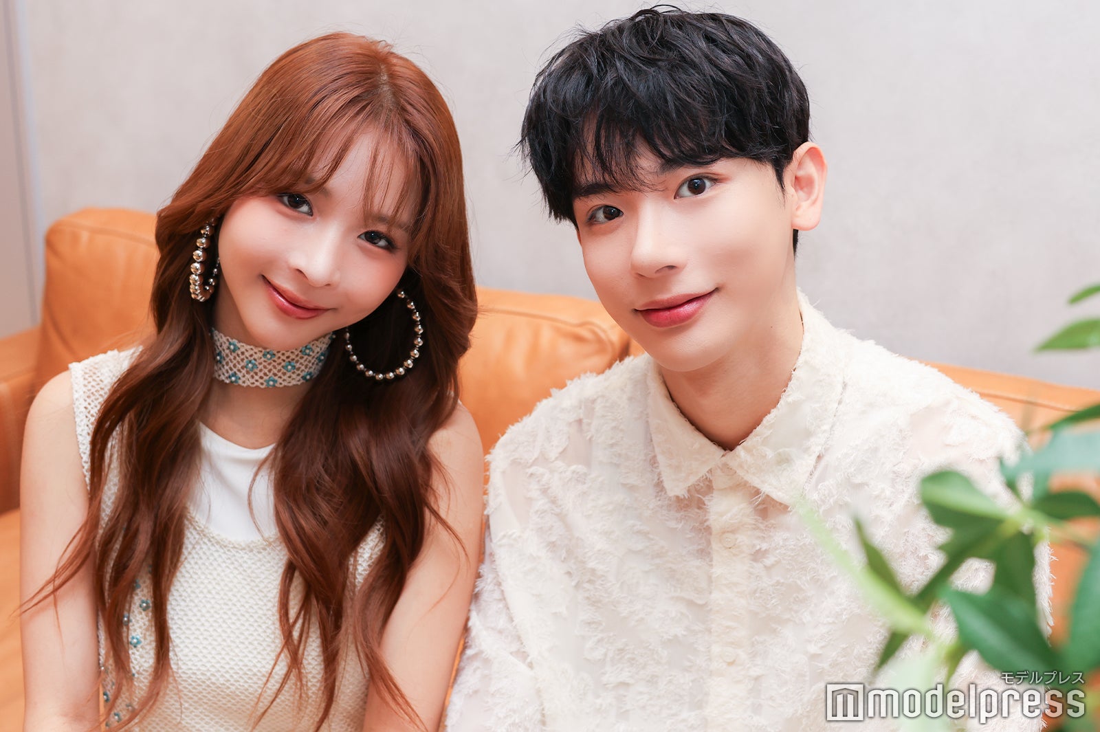（左から）ミチ、よしあき（C）モデルプレス
