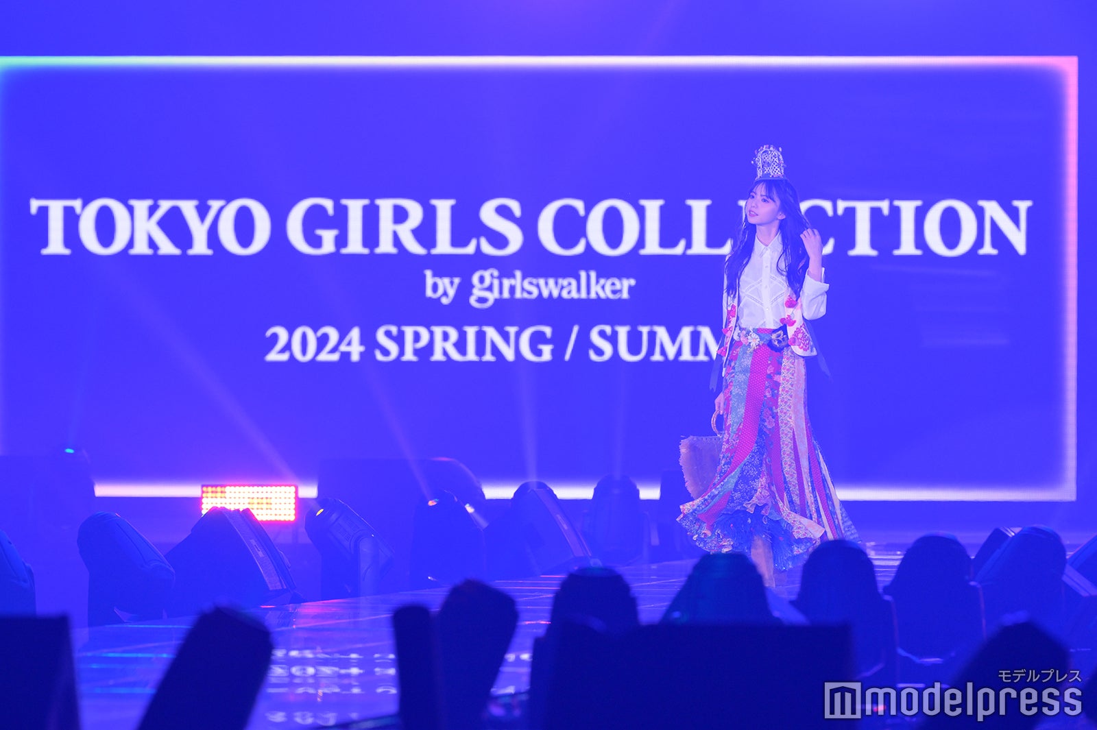 （C）モデルプレス