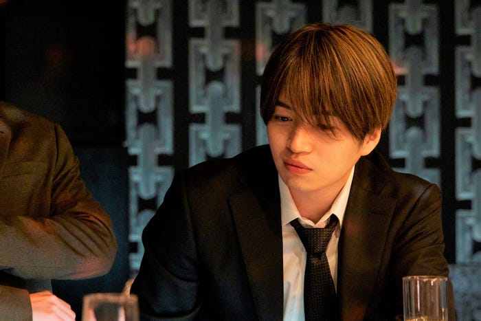 菊池風磨「ウソ婚」第6話より(C)カンテレ/ジェイ・ストーム