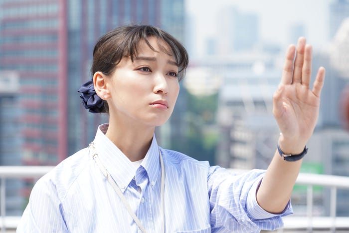 杏/「偽装不倫」第1話より(C)日本テレビ