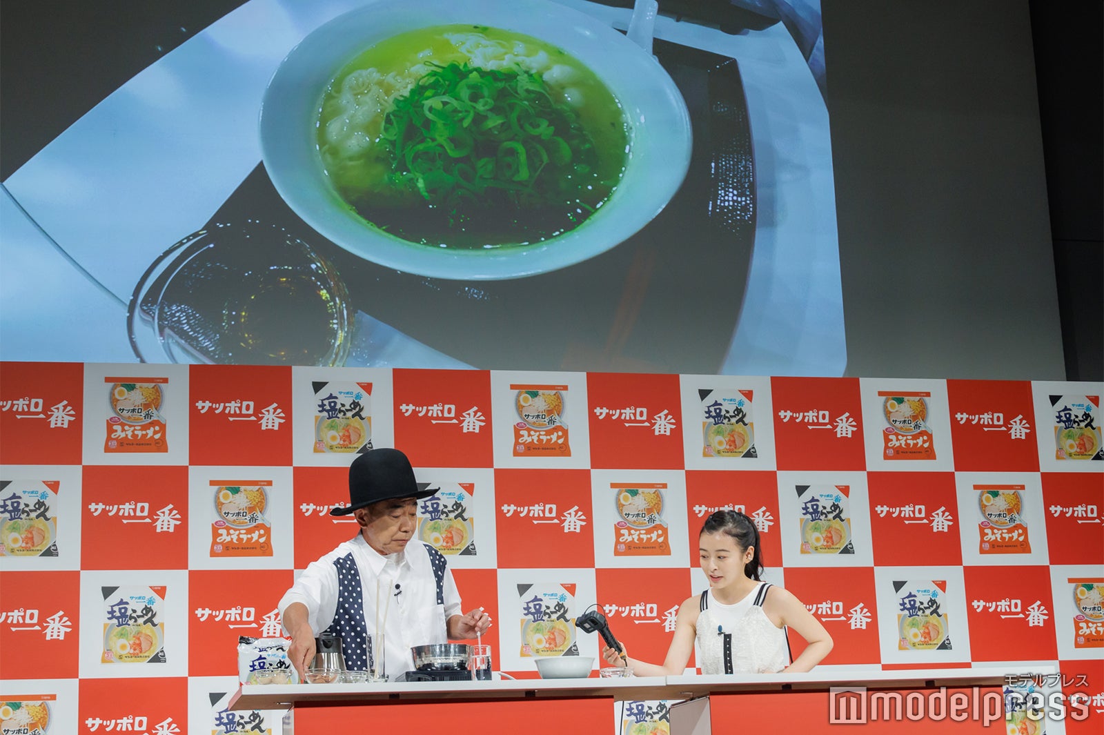 木梨憲武、森七菜（C）モデルプレス