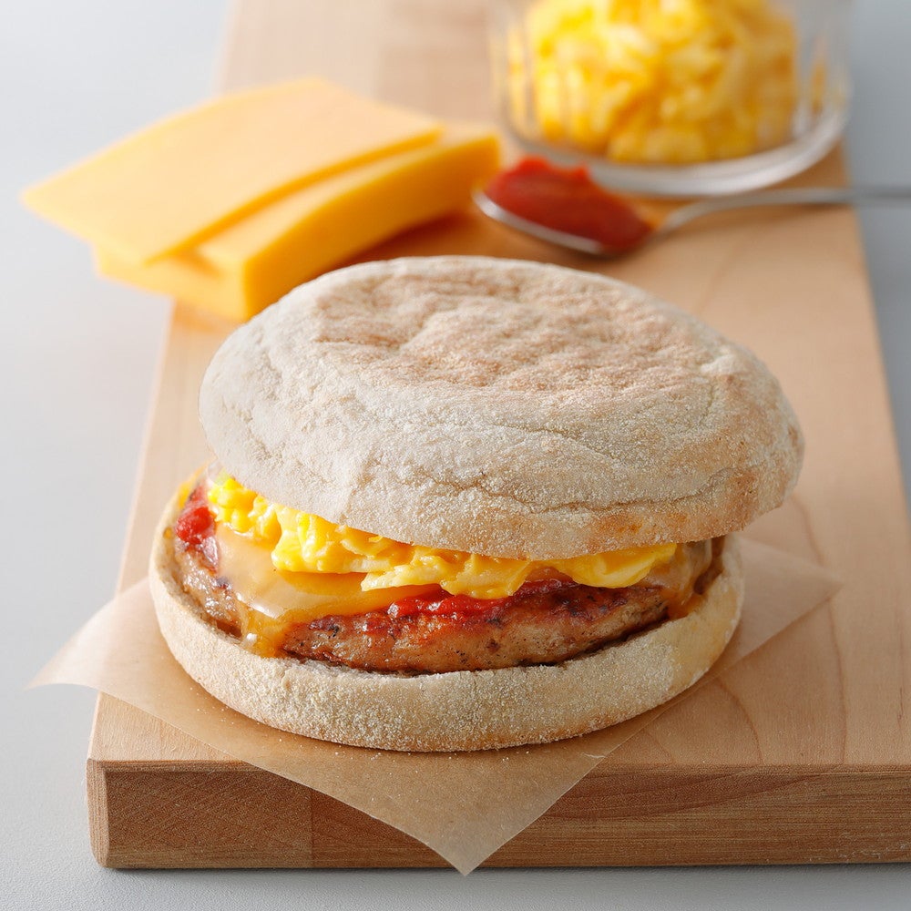 あらびきソーセージ＆スクランブルエッグ イングリッシュマフィン ¥420／画像提供：スターバックス コーヒー ジャパン