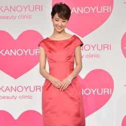 「たかの友梨ビューティクリニック」2013年新CM発表記者会見に出席した剛力彩芽