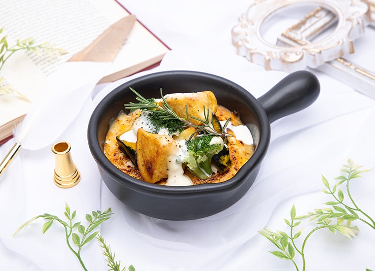 【Q】クリームチーズのサツマイモ＆かぼちゃドリア税込1,870円／提供画像