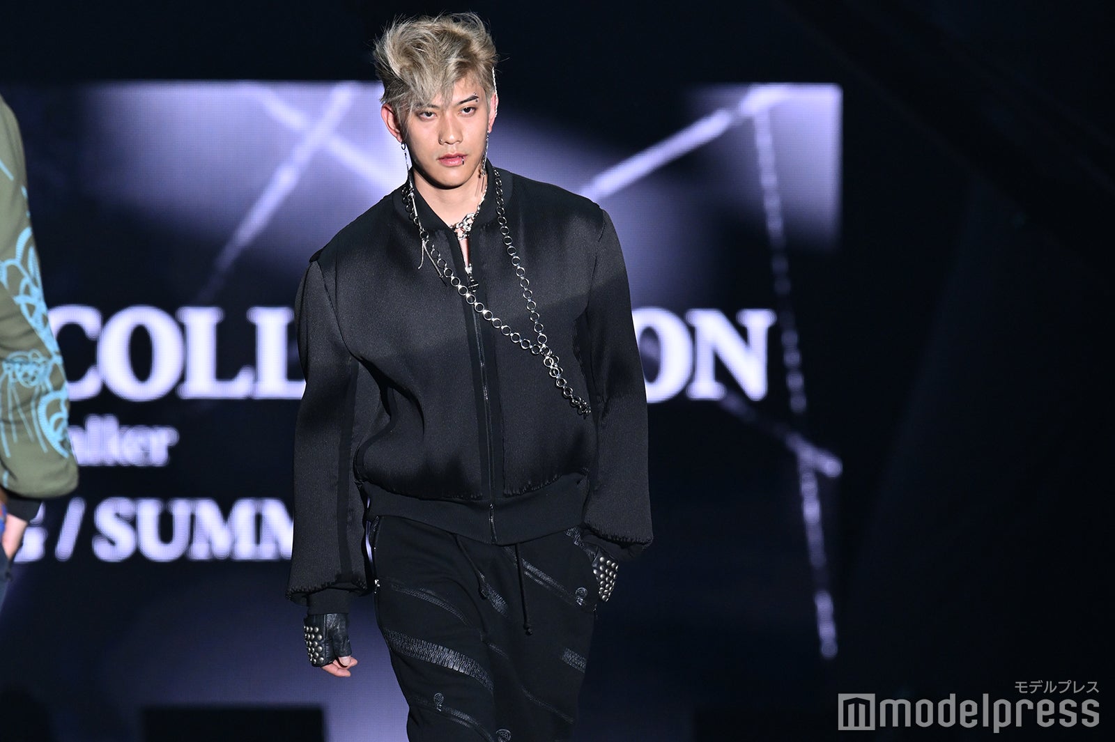 （C）モデルプレス