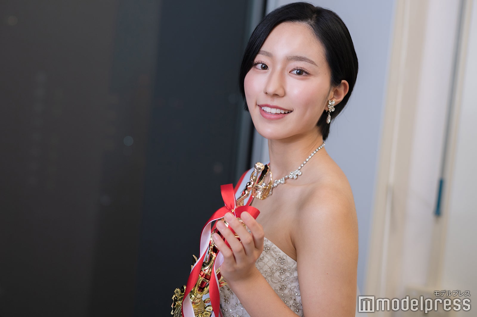 井⼿美希さん（C）モデルプレス