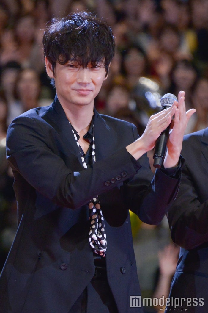 嵐 二宮和也 綾野剛 終始仲良し会見 監督 ニノと綾野ちゃんが兄弟を越えた関係だった と明かす モデルプレス 嵐 二宮和也 綾野剛 終始仲良し会見 監督 ニノと綾野ちゃんが兄弟を越えた関係だった と明かす モデルプレス