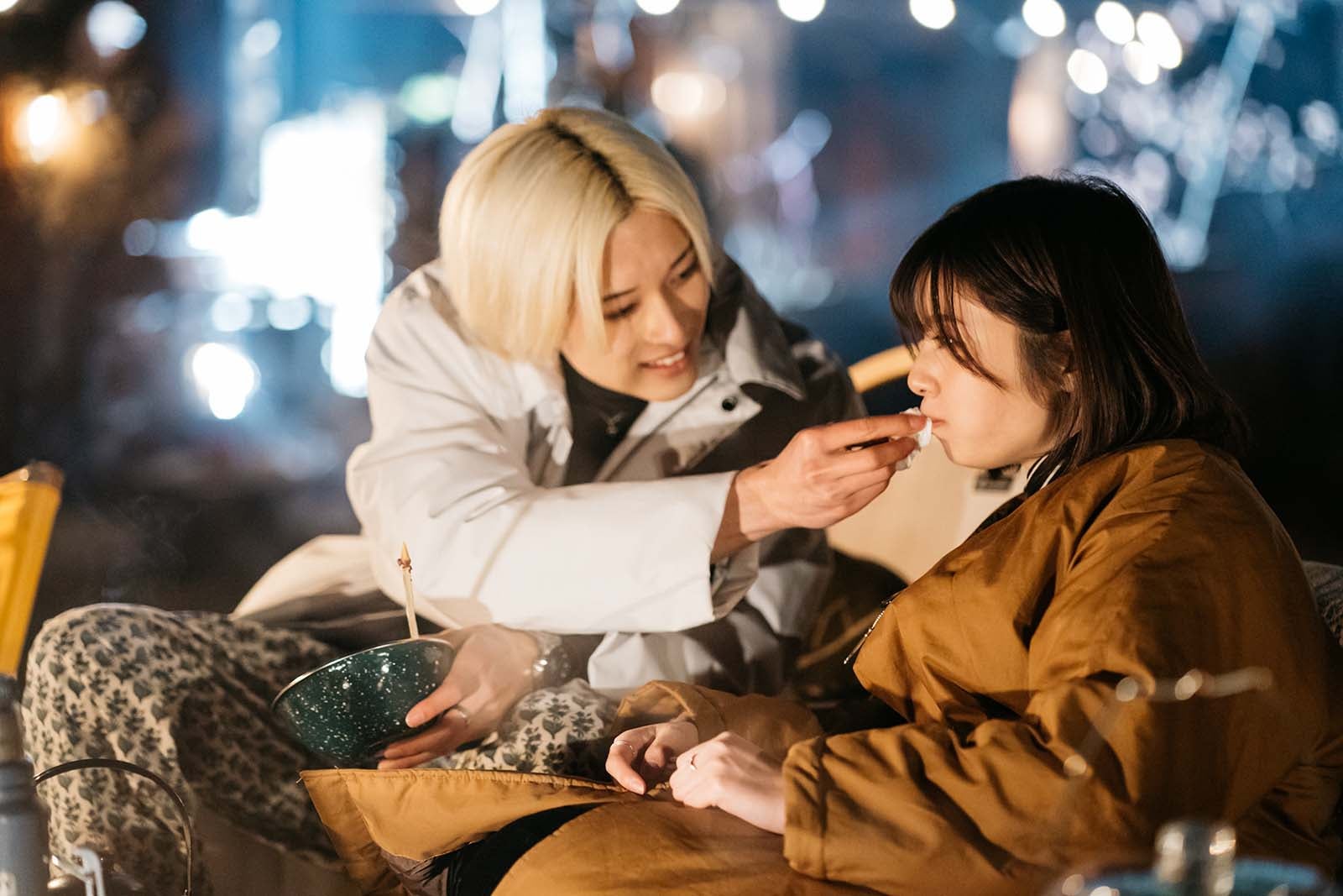 松本怜生、ゆな「彼とオオカミちゃんには騙されない」第1話（C）AbemaTV, Inc.