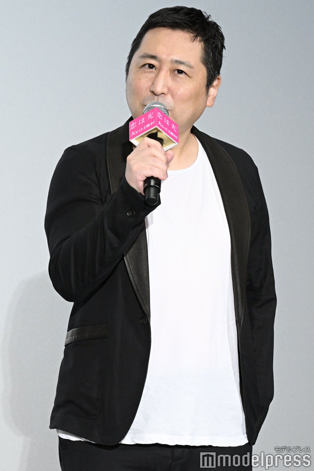 小林啓一監督（C）モデルプレス