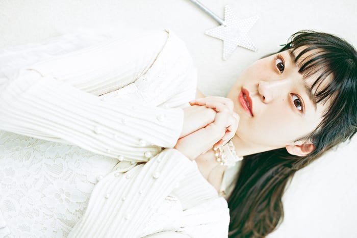 阪口珠美/雑誌「bis」11月号(写真提供:光文社)