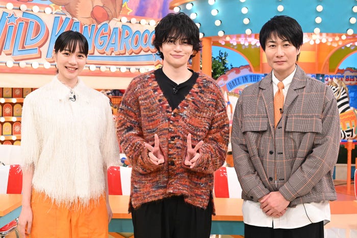 のん、菊池風磨、戸次重幸(C)日本テレビ