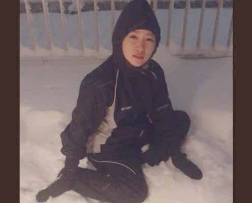 川栄李奈の衝撃姿に「じわじわくる」「表情が絶妙」雪ではしゃぐ様子が可愛すぎ
