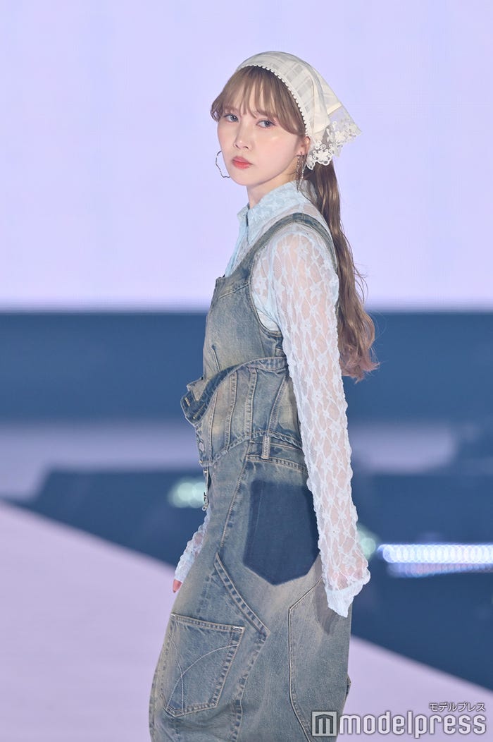 加藤史帆(C)モデルプレス