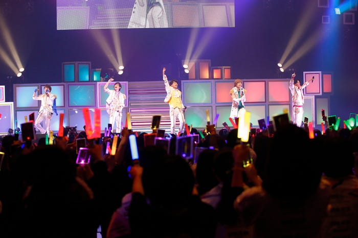 DearDream 1st LIVE TOUR 2018「ユメノコドウ」パシフィコ横浜国立大ホール/写真: Rie Suwaki(MAXPHOTO)