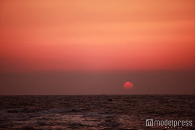 美しい房総の夕陽／画像提供：紀伊乃国屋