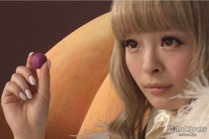 メイキング画像/新TVCM「とろける濃厚フルーツ」篇