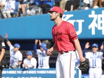 広島・ターノック 三回暗転…集中打浴び4失点 初黒星も次回「どんどん恐れずに」攻めの姿勢貫き勝利つかむ