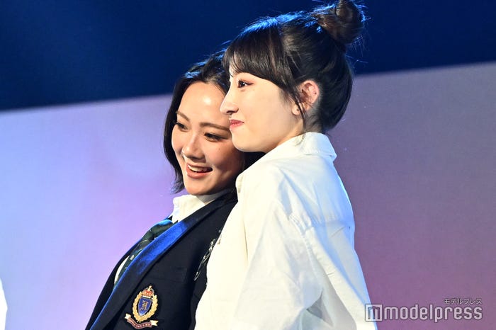 赤木優香、板倉ももか(C)モデルプレス