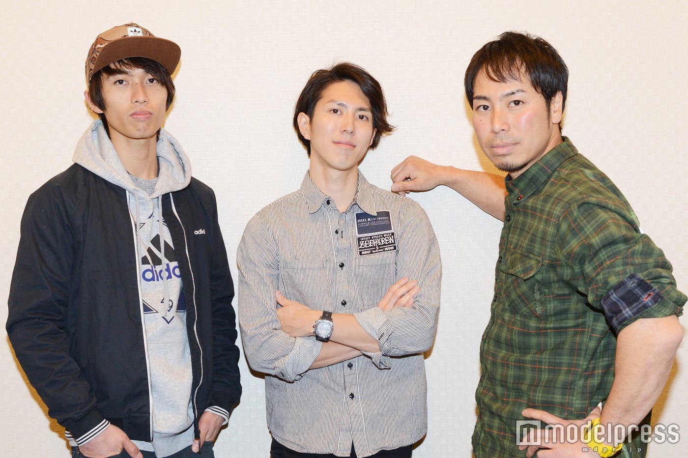 (左から)プロフリークライマーの安間佐千さん、プロBMXライダーの池田貴広さん、プロモトクロスライダーの小島庸平さん(C)モデルプレス