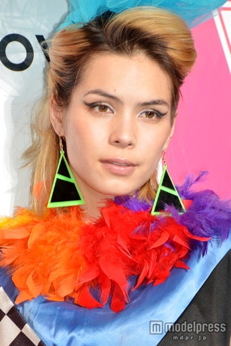 「ViVi」モデル紗羅マリー、挙式の全貌を公開