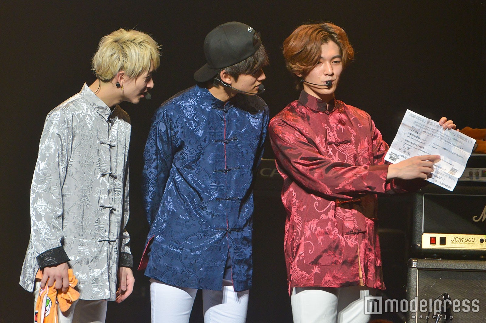 ライブの様子 （C）モデルプレス