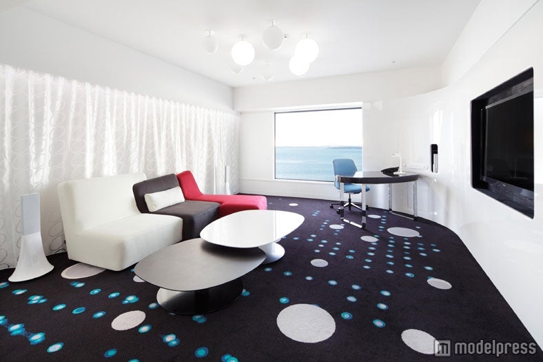 新客室「celebrio」スイート　リビング