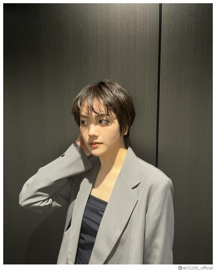 イメチェン後の松井愛莉／松井愛莉Instagramより