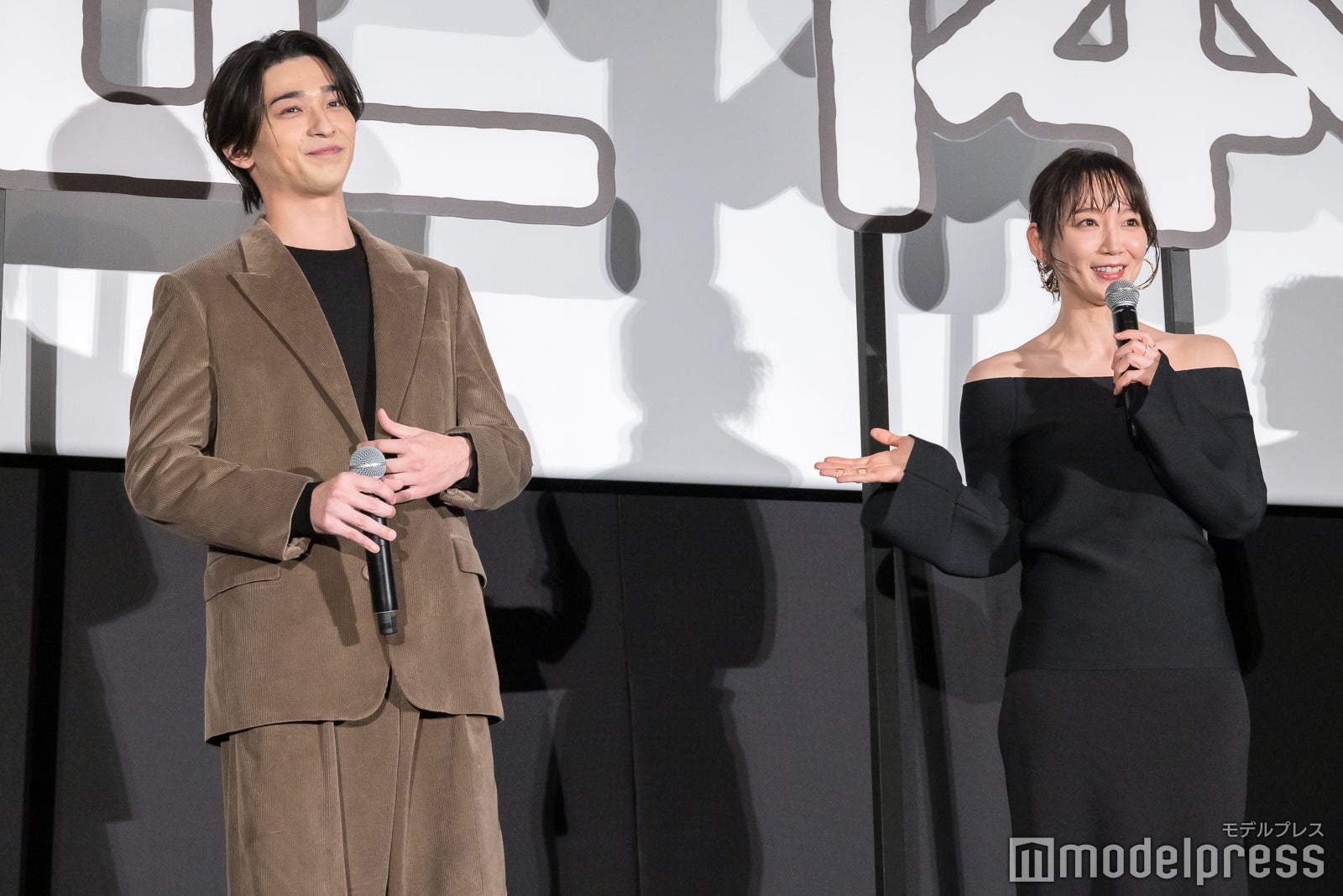 横浜流星、吉岡里帆（C）モデルプレス