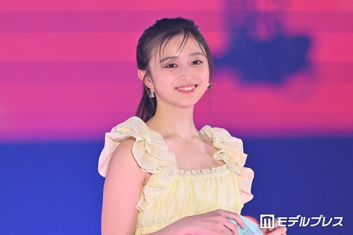 乃木坂46井上和「ガルアワ」で初ランウェイ飾る 4月に「non-no」専属モデル加入【GirlsAward 2024 S／S】