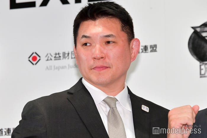 増地克之監督 (C)モデルプレス