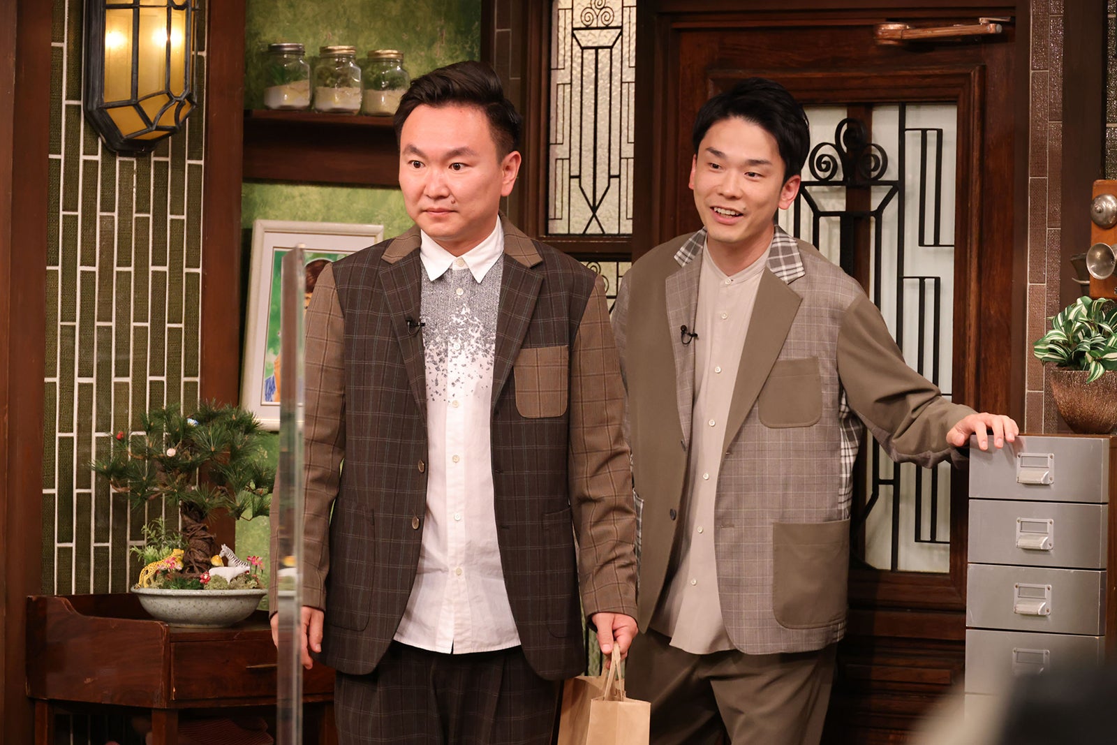 山内健司、濱家隆一 （C）カンテレ