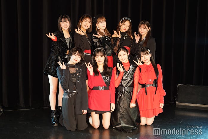 つばきファクトリー(前列左から)福田真琳、河西結心、八木栞、豫風瑠乃(後列左から)秋山眞緒、小野瑞歩、新沼希空、谷本安美、小野田紗栞(C)モデルプレス