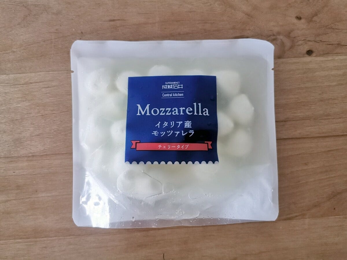 カプレーゼやサラダのトッピングにも！