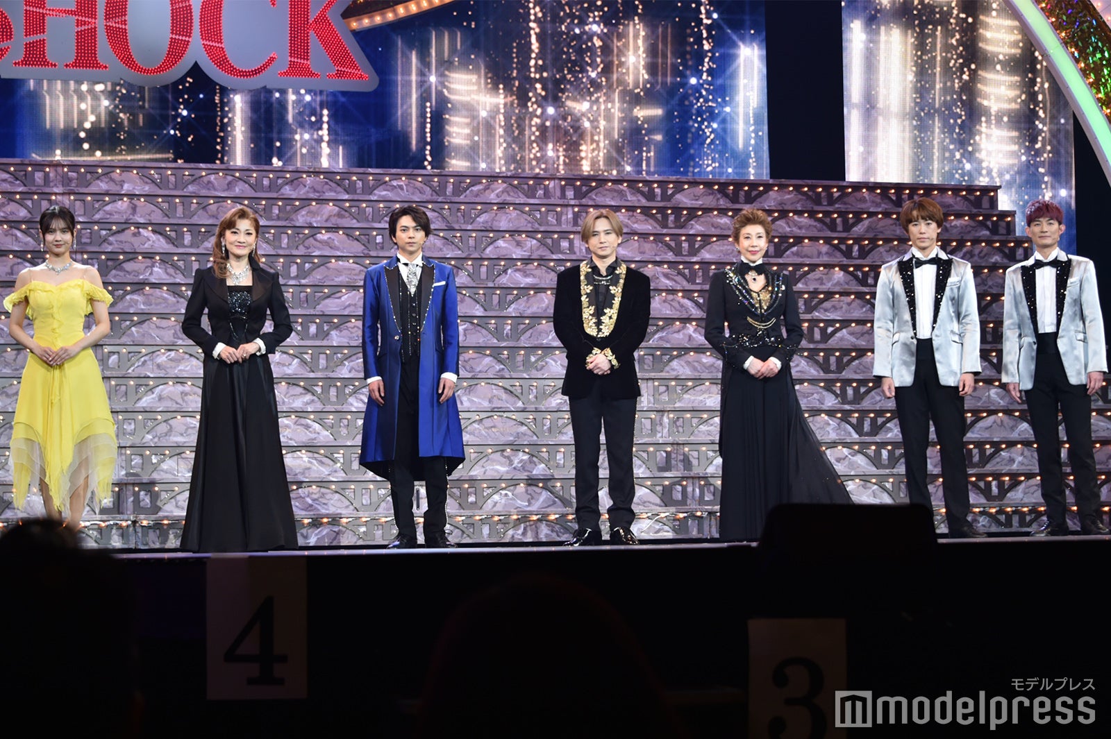 中村麗乃、島田歌穂、佐藤勝利、堂本光一、前田美波里、越岡裕貴、松崎祐介（C）モデルプレス