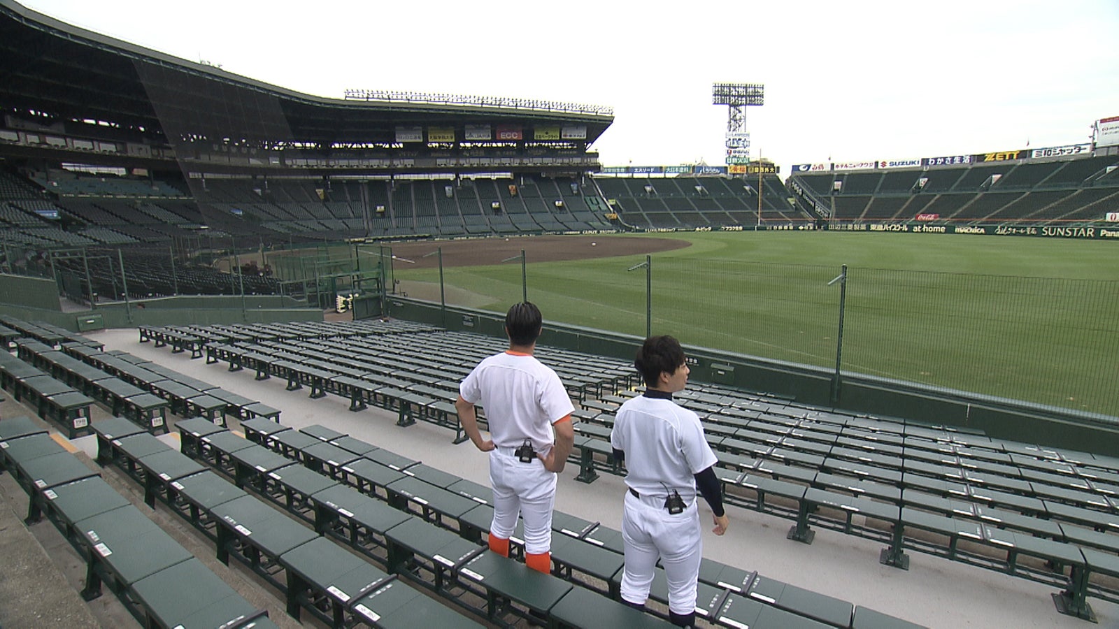 ティモンディ＠甲子園スタンド（C）ABCテレビ