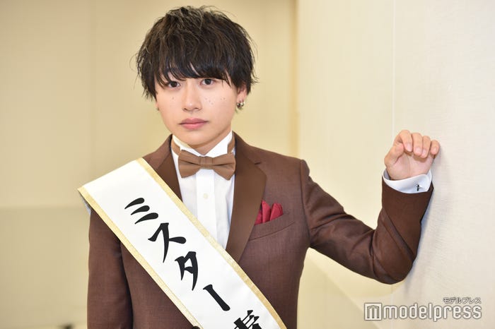 「ミスター青山コンテスト2022」グランプリを受賞した和田怜さん(C)モデルプレス