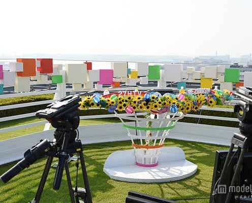 「めざましテレビ」汗を拭いながら最終チェック中<モデルプレスが「27時間テレビ」に潜入中>