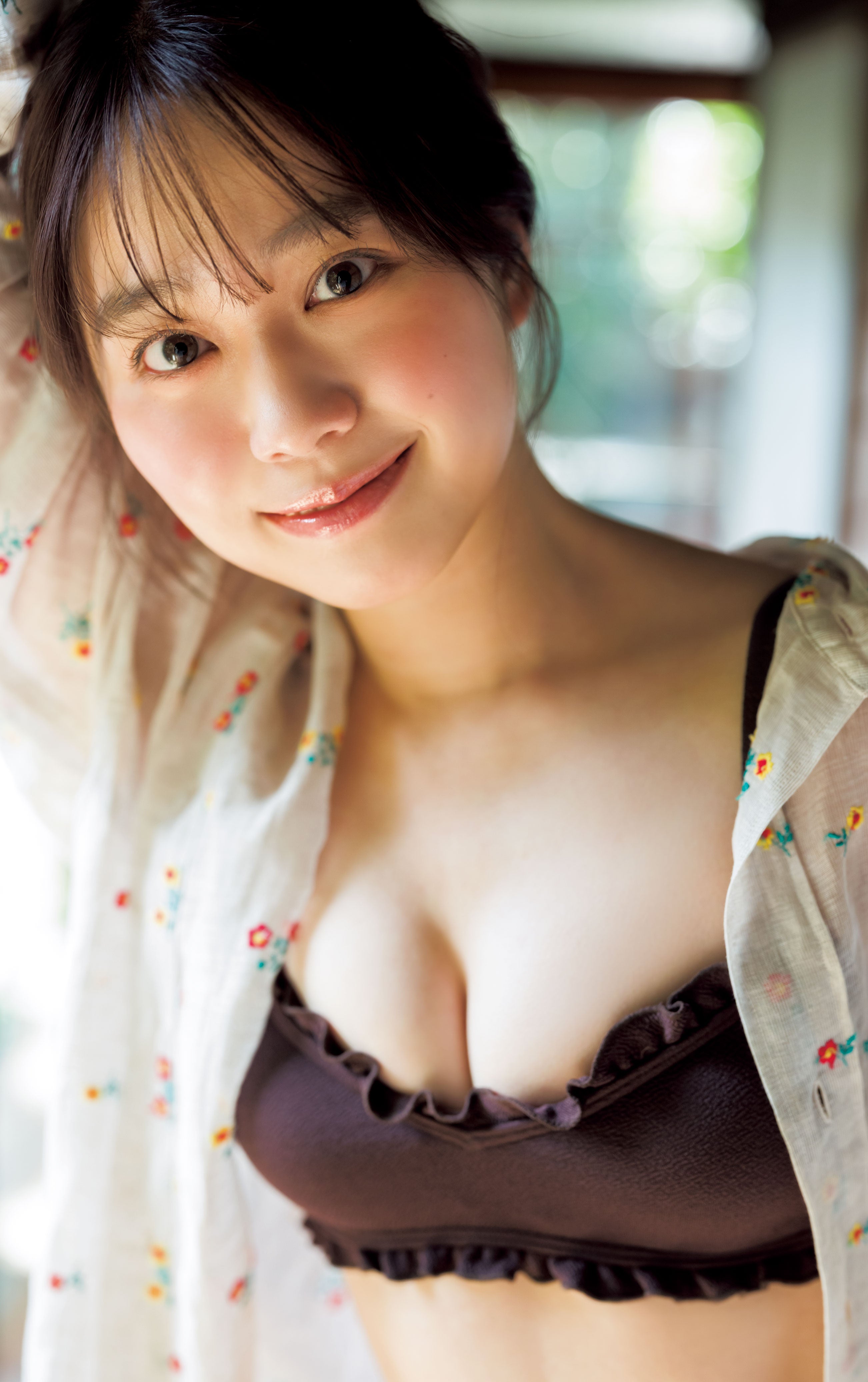 「水ダウ」名探偵津田で話題の美女、ふんわり美バスト際立つ 100年前の大正へタイムスリップ？