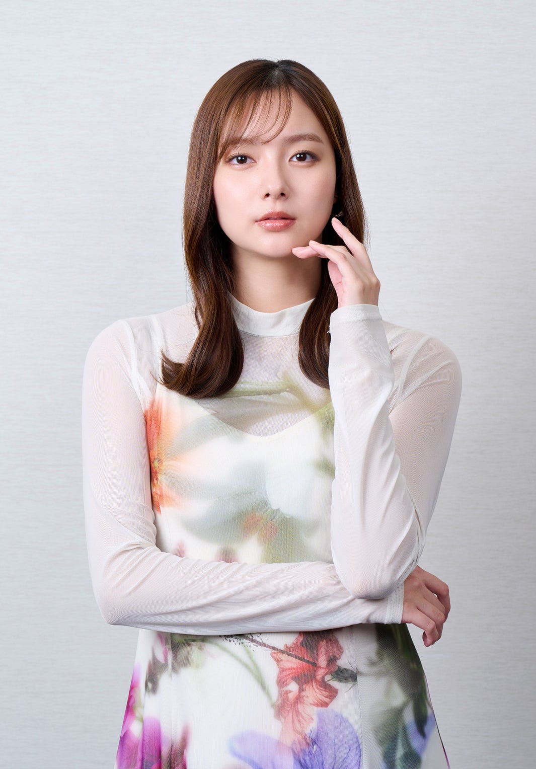 新川優愛（C）「妻を引退します」製作委員会