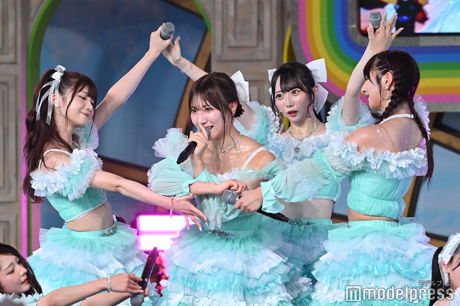 ≠ME（C）モデルプレス