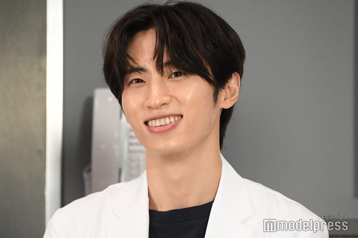 許豊凡(C)モデルプレス