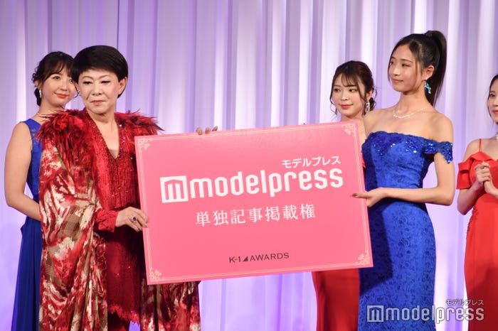 美川憲一、宮野真菜/「K-1 AWARDS 2022」より(C)モデルプレス